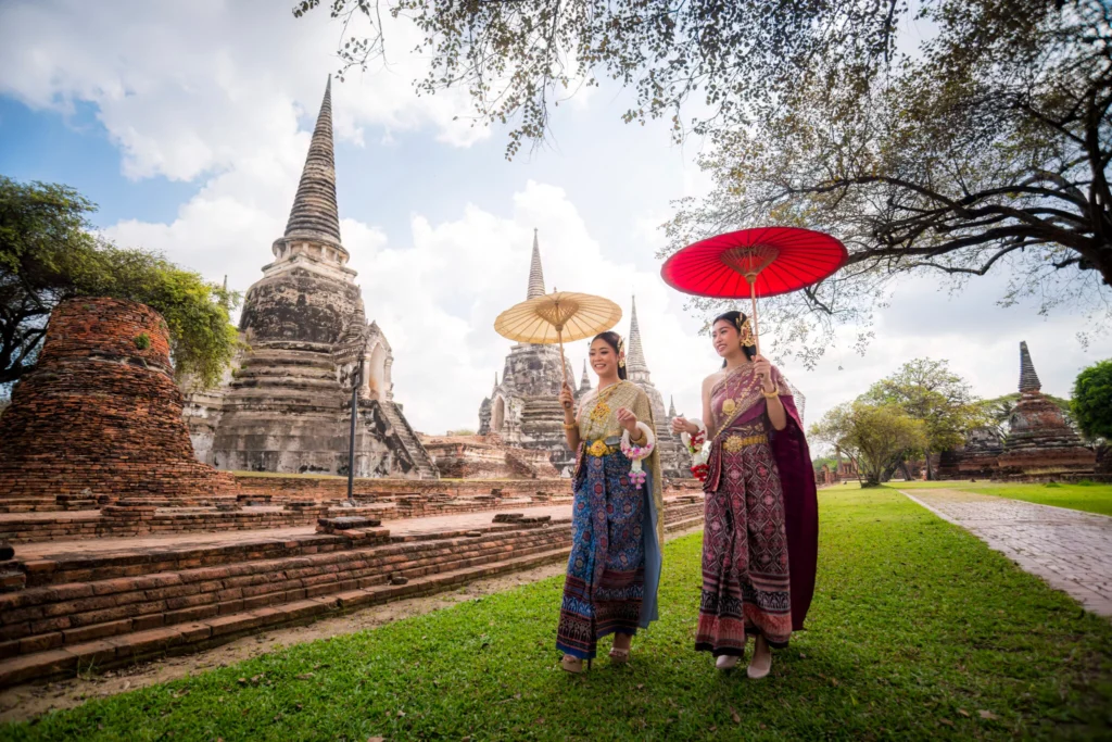 Why Thailand Only Works for Digital Nomads Who Avoid Tourist Areas
